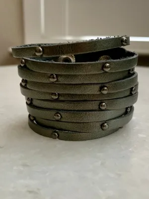 Dark Silver Leather Bracelet w/Silver Studs