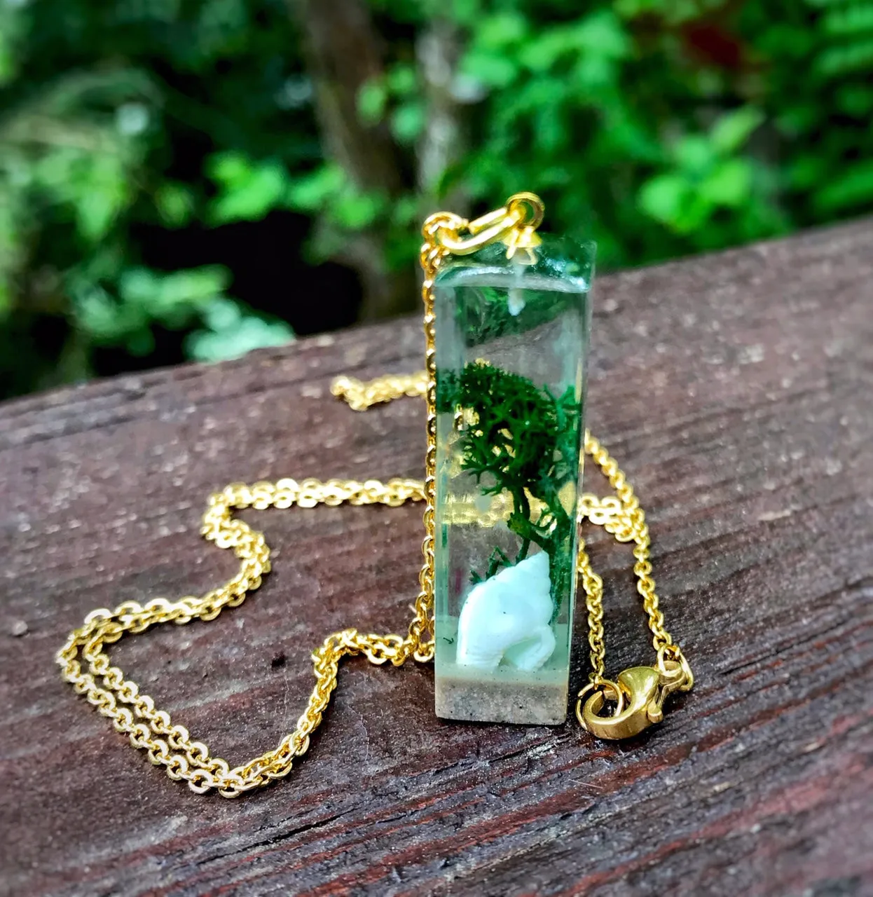 Deep in the Ocean Pendant with Seaweed and Seashell