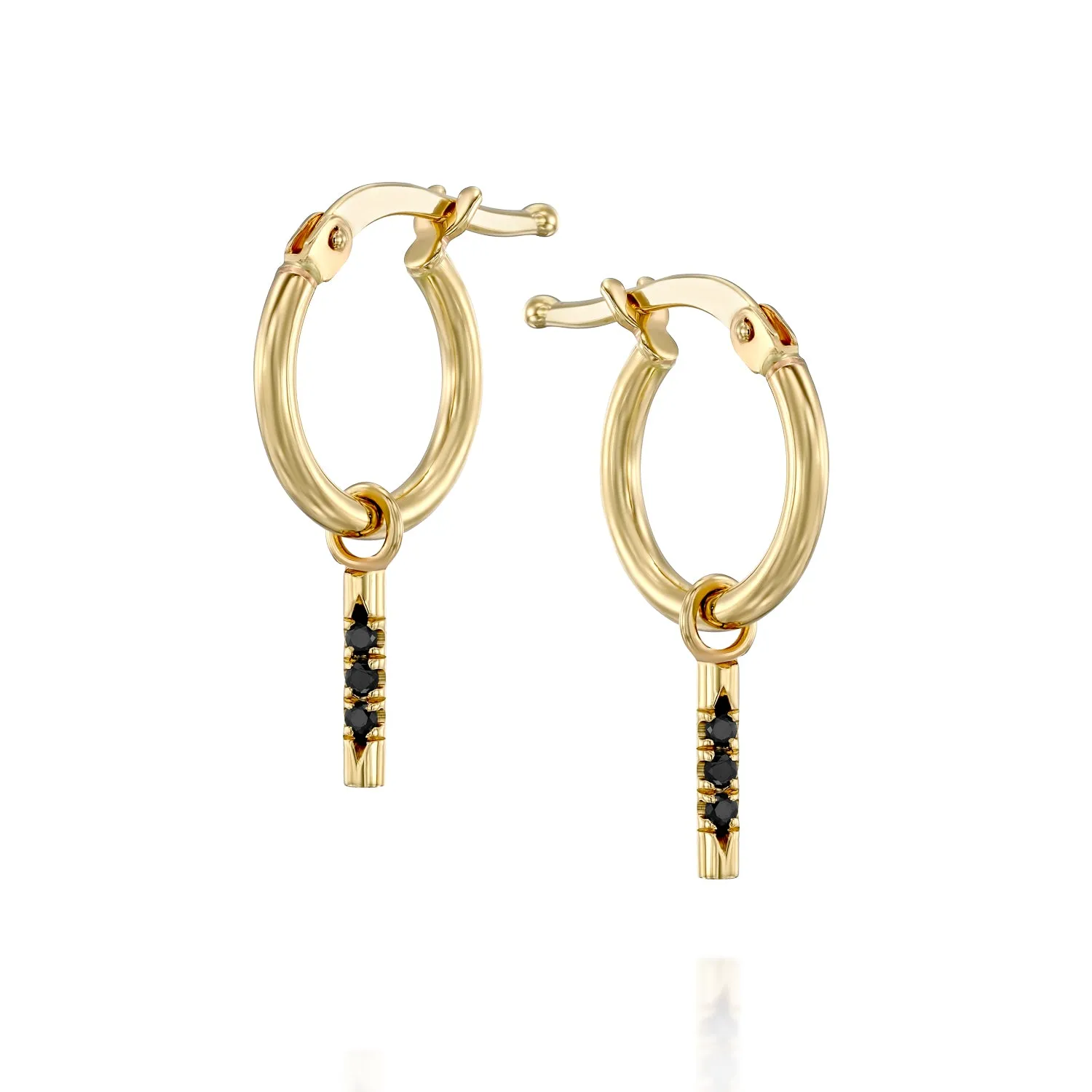 Hoop & Valerie gold earring With Black Diamonds