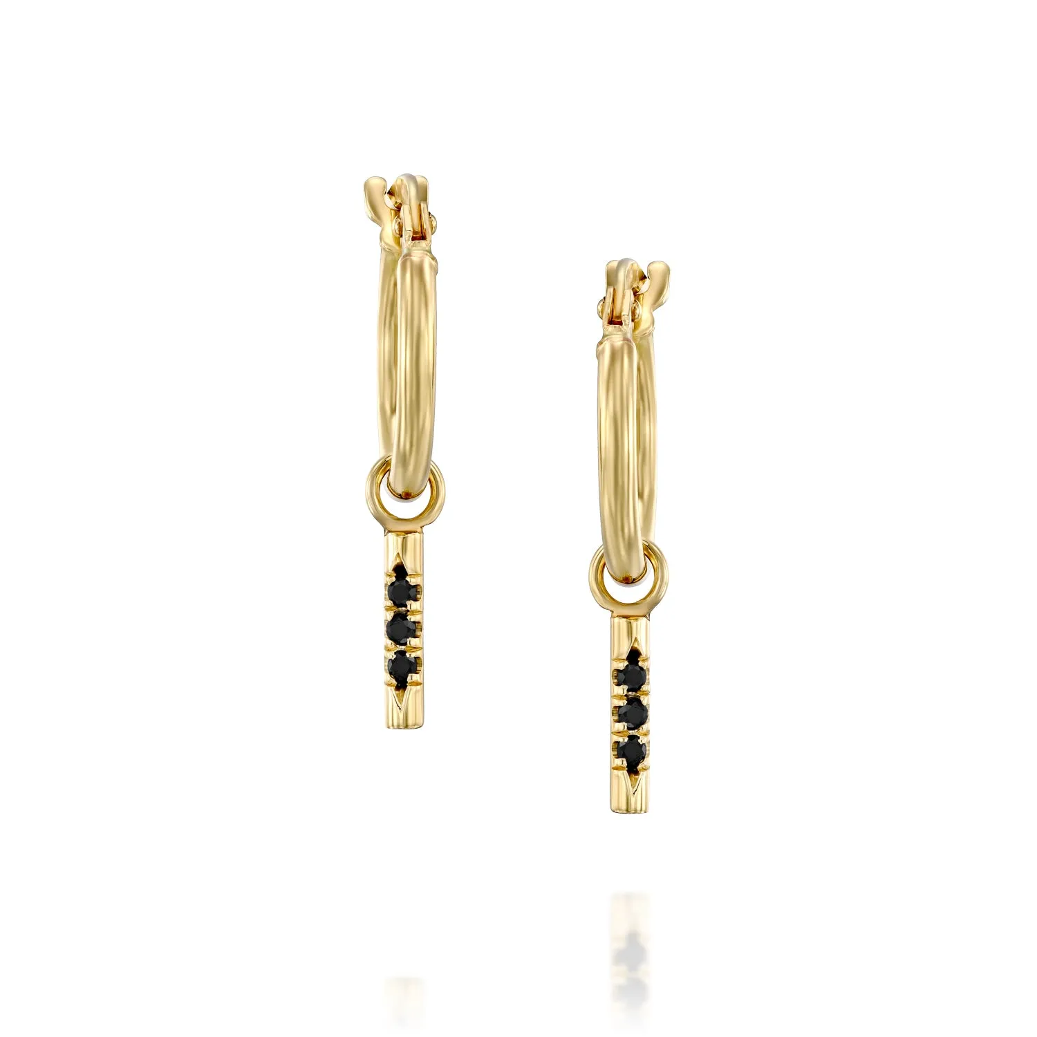 Hoop & Valerie gold earring With Black Diamonds