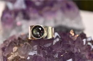 Mystic Topaz Signet Ring (US 8)