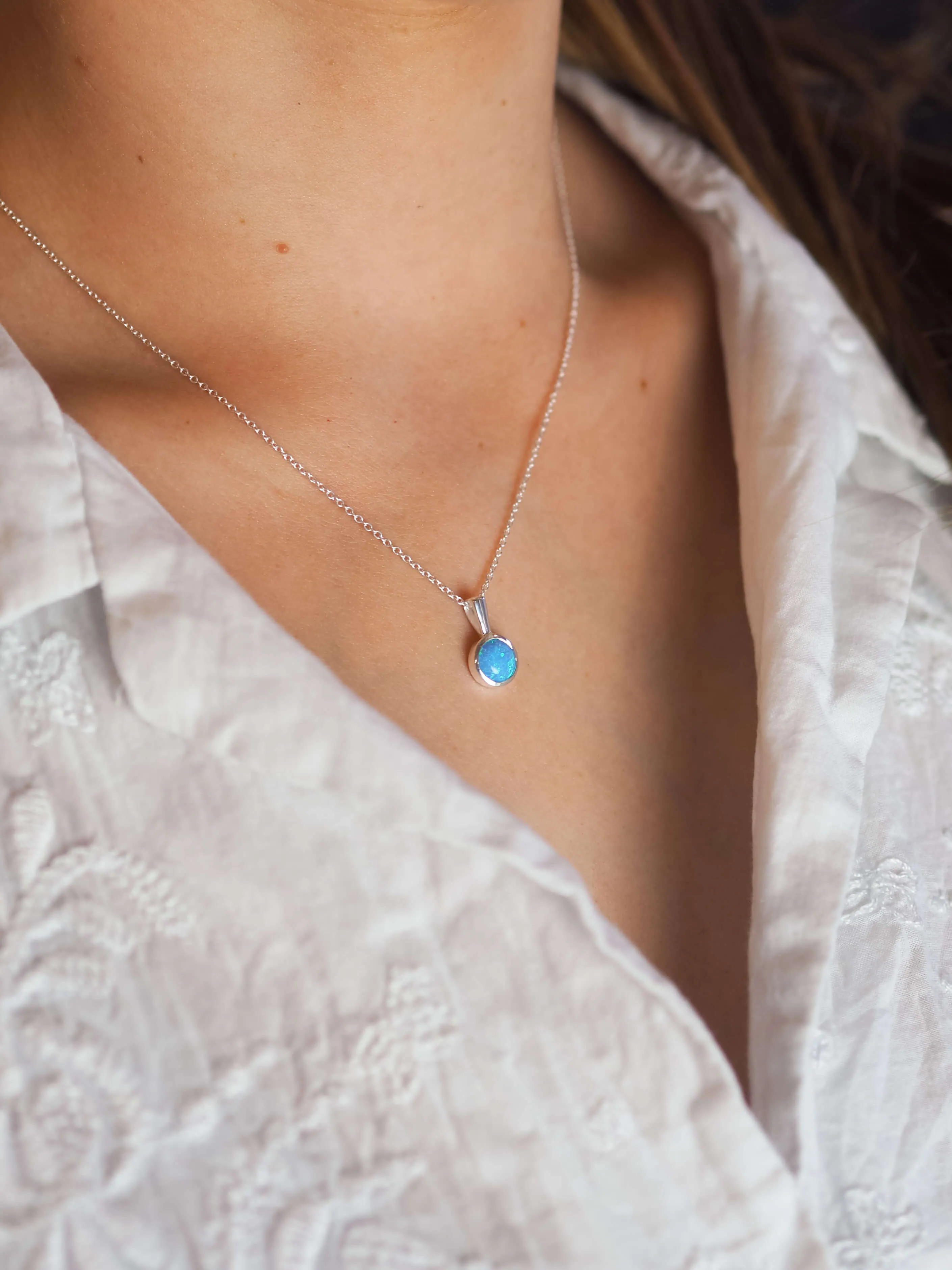 Opal Bezel Round Necklace