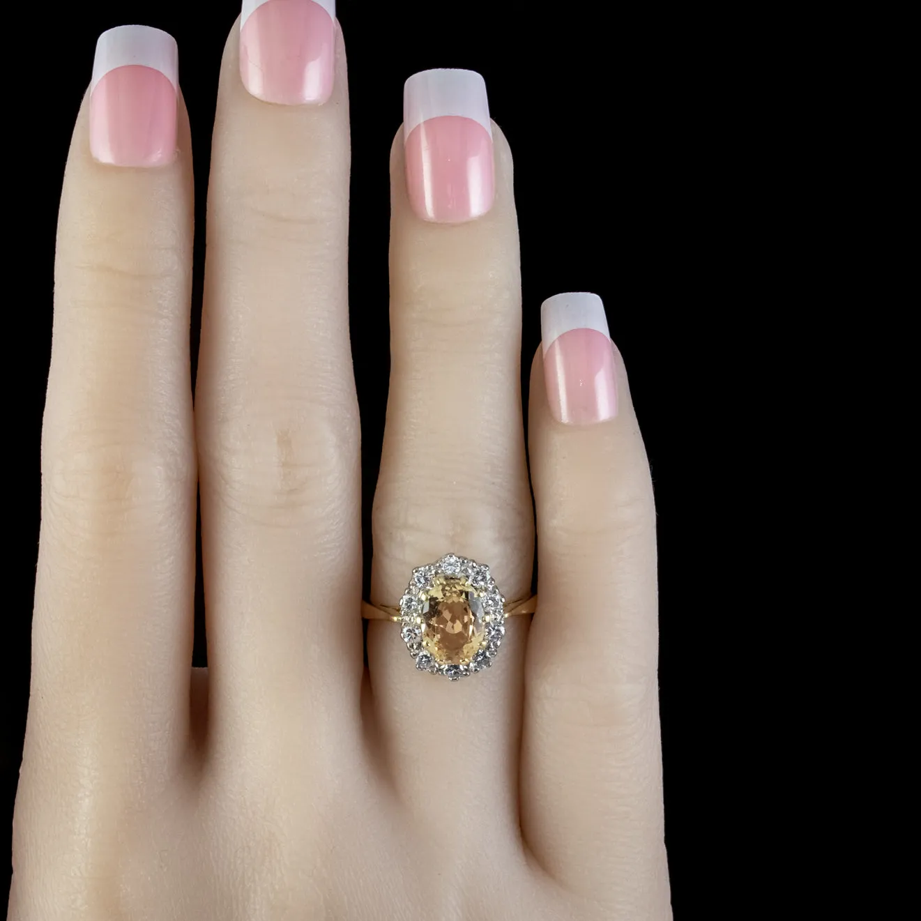 Victorian Style Yellow Topaz Diamond Ring 18ct Gold 2.50ct Topaz Dated 1976